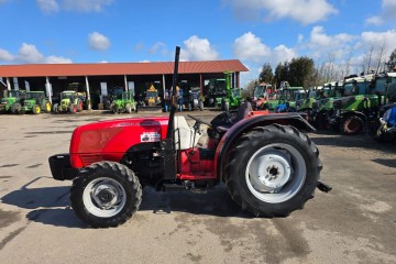 Ciągnik sadowniczy do tuneli